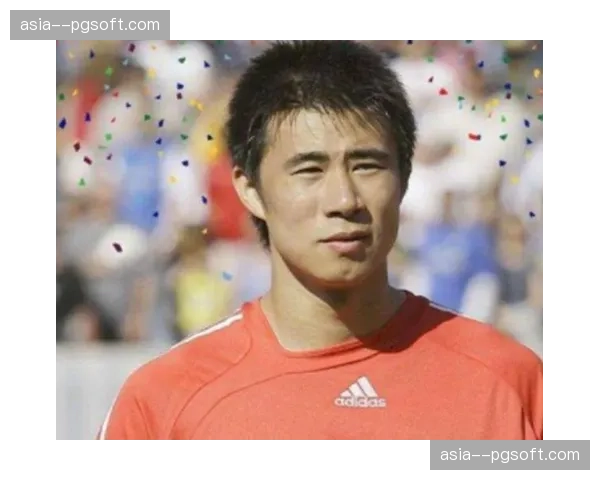 足球财务专家警告：过度投资于适应高强度压迫的球员，可能加剧中小俱乐部的财务风险。