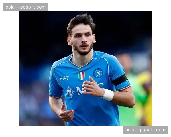 那不勒斯边锋克瓦拉茨赫利亚恢复合练，有望在三月国际比赛日后复出